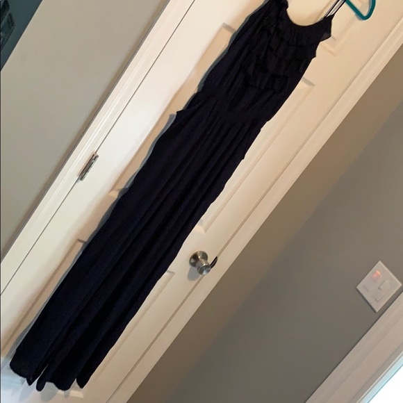 Lightweight Ruffle Romper - Picture 2 of 8